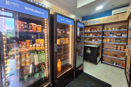 Apartamento à venda com 58m², 2 quartos e 1 vagaÁrea comum