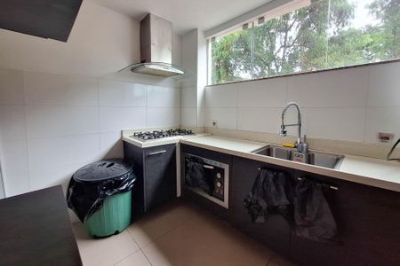 Apartamento à venda com 58m², 2 quartos e 1 vagaÁrea comum
