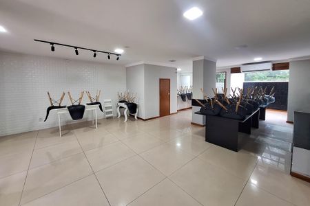 Apartamento à venda com 58m², 2 quartos e 1 vagaÁrea comum