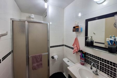 Apartamento à venda com 58m², 2 quartos e 1 vagaBanheiro Social