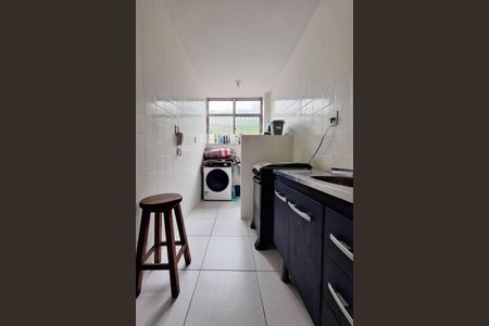 Apartamento à venda com 58m², 2 quartos e 1 vagaCozinha