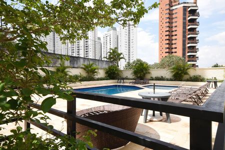 Apartamento à venda com 82m², 3 quartos e 2 vagas Apartamento à venda com 82m², 3 quartos e 2 vagasPiscina