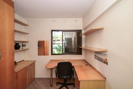 Apartamento à venda com 82m², 3 quartos e 2 vagasQuarto 2