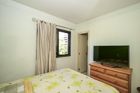 Apartamento à venda com 82m², 3 quartos e 2 vagasSuíte