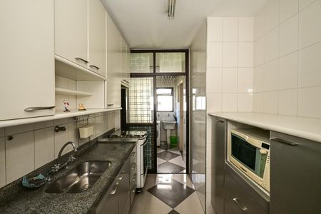 Apartamento à venda com 82m², 3 quartos e 2 vagasCozinha