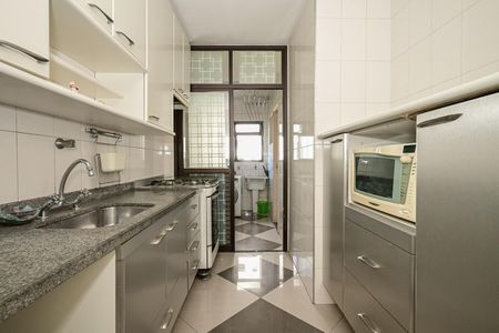 Apartamento à venda com 82m², 3 quartos e 2 vagasCozinha