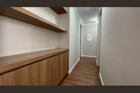 Corredor de apartamento para alugar com 3 quartos, 87m² em Vila Progresso, Campinas