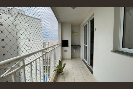 Apartamento para alugar com 87m², 3 quartos e 1 vagaVaranda