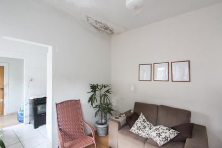 Casa à venda com 336m², 4 quartos e 5 vagasCasa 2