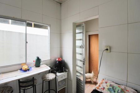 Casa à venda com 336m², 4 quartos e 5 vagasCasa 2