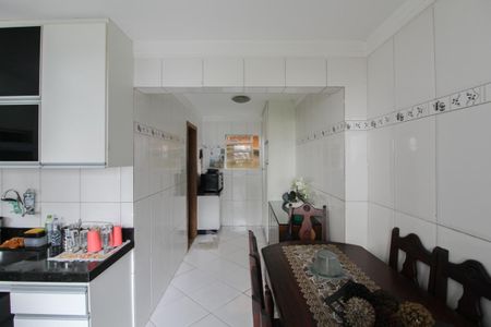 Casa à venda com 336m², 4 quartos e 5 vagasCozinha