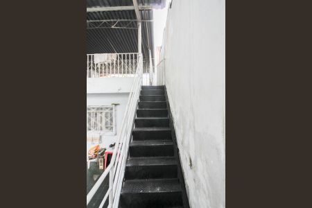 Casa à venda com 336m², 4 quartos e 5 vagasEscada