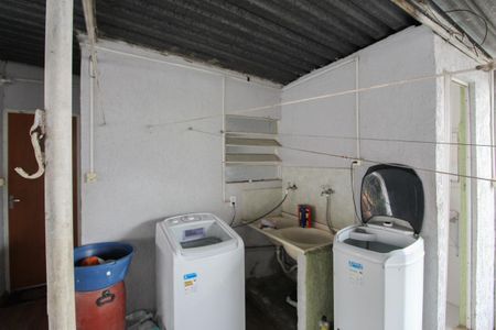 Casa à venda com 336m², 4 quartos e 5 vagasÁrea de Serviço