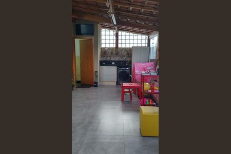 Apartamento à venda com 80m², 2 quartos e 1 vagaÁrea de serviço