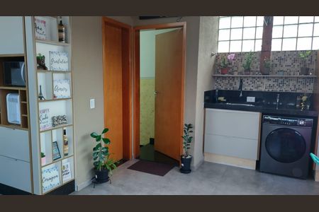 Apartamento à venda com 80m², 2 quartos e 1 vagaÁrea de serviço