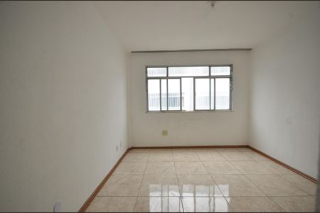 Sala de apartamento para alugar com 2 quartos, 50m² em Guadalupe, Rio de Janeiro