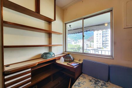 Apartamento à venda com 68m², 2 quartos e 1 vagaQuarto