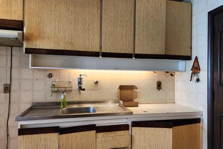 Apartamento à venda com 68m², 2 quartos e 1 vagaCozinha 