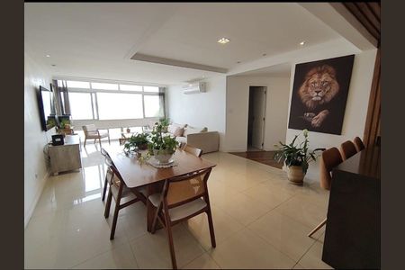 Cozinha de apartamento para alugar com 3 quartos, 175m² em José Menino, Santos