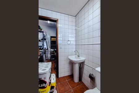 Casa à venda com 300m², 3 quartos e 6 vagasBanheiro