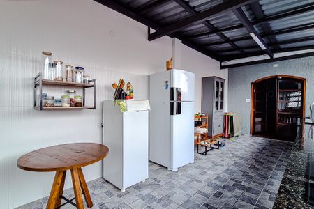 Casa à venda com 300m², 3 quartos e 6 vagasCozinha