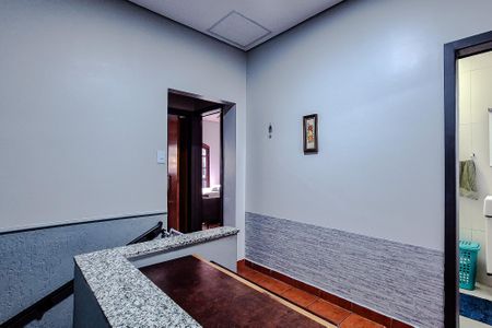 Casa à venda com 300m², 3 quartos e 6 vagasHall