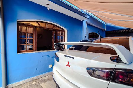 Casa à venda com 300m², 3 quartos e 6 vagasGaragem