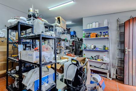 Casa à venda com 300m², 3 quartos e 6 vagasQuarto de Serviço