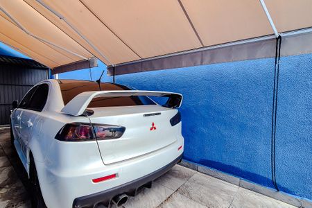 Casa à venda com 300m², 3 quartos e 6 vagasGaragem