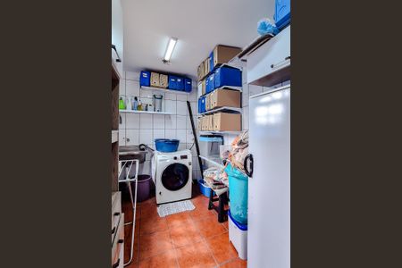 Casa à venda com 300m², 3 quartos e 6 vagasÁrea de Serviço