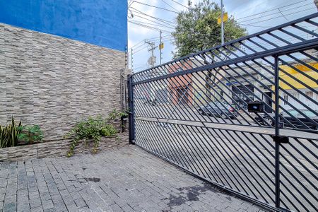 Casa à venda com 300m², 3 quartos e 6 vagasGaragem