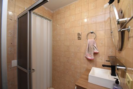 Casa para alugar com 80m², 3 quartos e 1 vagaBanheiro