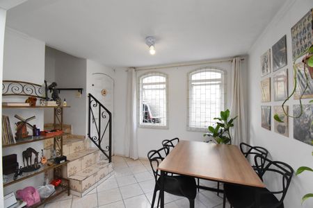 Casa para alugar com 80m², 3 quartos e 1 vagaSala