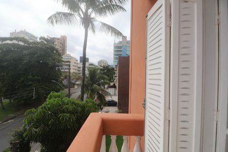 Apartamento para alugar com 105m², 3 quartos e 1 vaga Apartamento para alugar com 105m², 3 quartos e 1 vagaVaranda