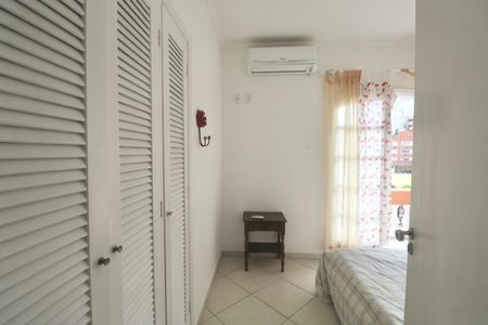 Apartamento para alugar com 105m², 3 quartos e 1 vaga Apartamento para alugar com 105m², 3 quartos e 1 vagaQuarto