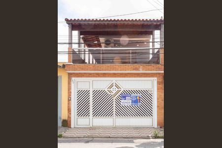 Casa para alugar com 263m², 3 quartos e 2 vagasFachada