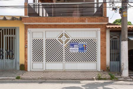 Casa para alugar com 263m², 3 quartos e 2 vagasFachada