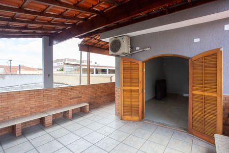 Casa para alugar com 263m², 3 quartos e 2 vagasVaranda