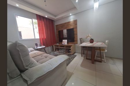 Apartamento para alugar com 42m², 3 quartos e 1 vaga