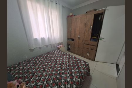 Apartamento para alugar com 42m², 3 quartos e 1 vaga