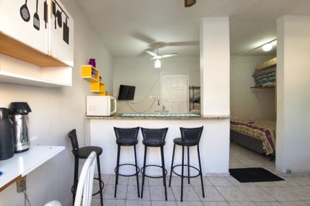 Studio para alugar com 36m², 0 quarto e sem vaga Studio para alugar com 36m², 0 quarto e sem vagaCozinha