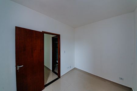 Apartamento para alugar com 2 quartos, 40m² em Vila Antonieta, São Paulo