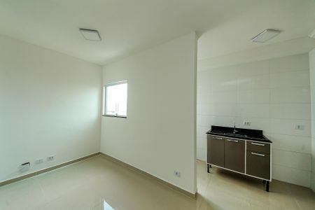 Apartamento para alugar com 2 quartos, 40m² em Vila Antonieta, São Paulo