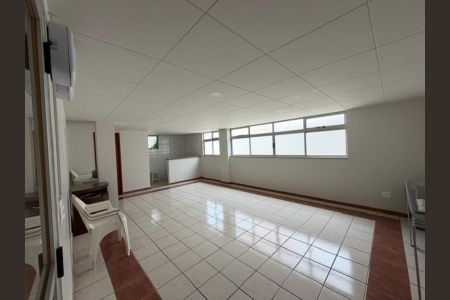 Apartamento à venda com 83m², 3 quartos e 2 vagasÁrea externa