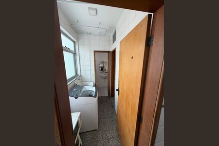 Apartamento à venda com 83m², 3 quartos e 2 vagasÁrea de serviço