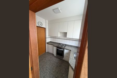 Apartamento à venda com 83m², 3 quartos e 2 vagasCozinha