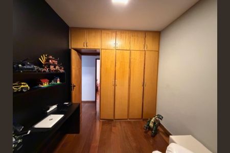 Apartamento à venda com 83m², 3 quartos e 2 vagasQuarto