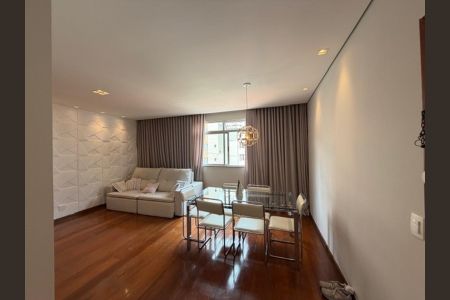 Apartamento à venda com 83m², 3 quartos e 2 vagasSala