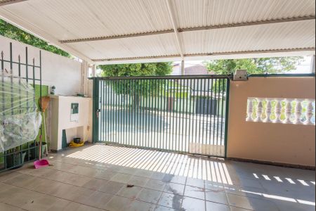 Casa à venda com 280m², 3 quartos e 4 vagasGaragem