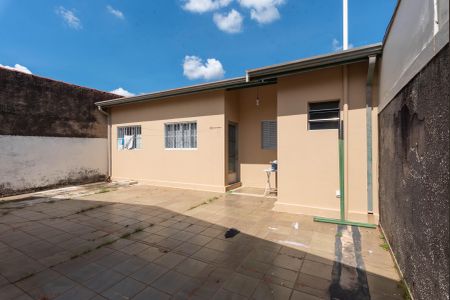 Casa à venda com 280m², 3 quartos e 4 vagasEdícula